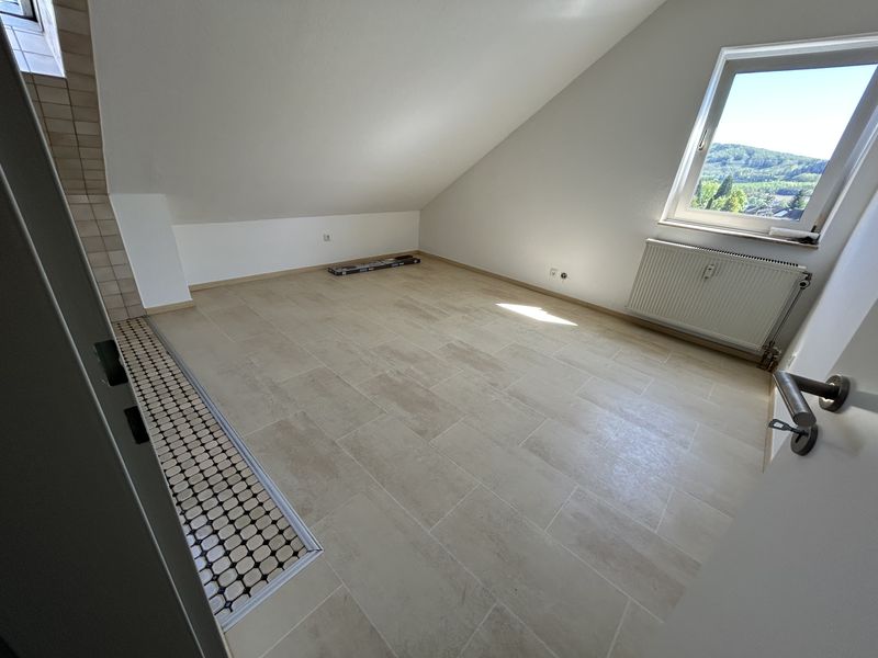 1 Zimmer Single Wohnung in Bergneustadt - Wiedenest